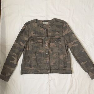 Lucky brand camo jacket- size large